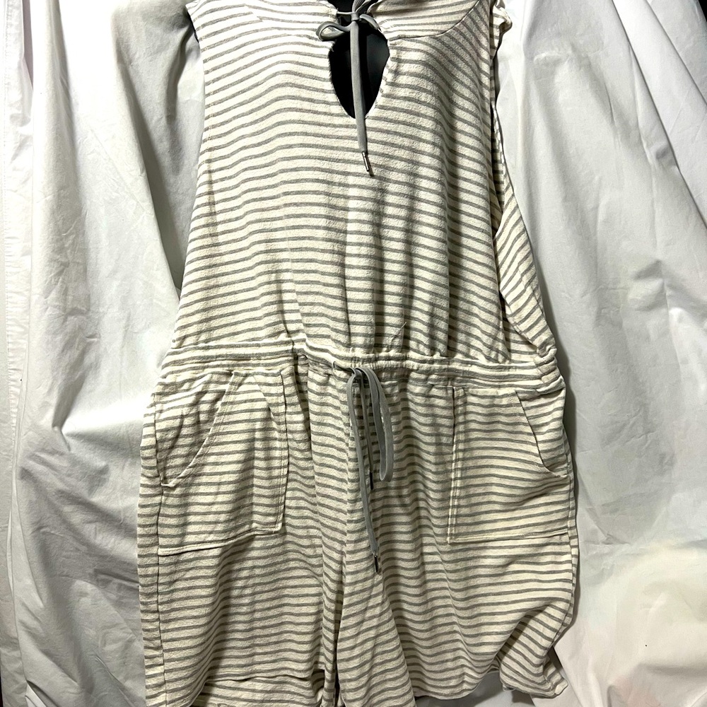 Actine woman’s vintage Romper plus size 26/28